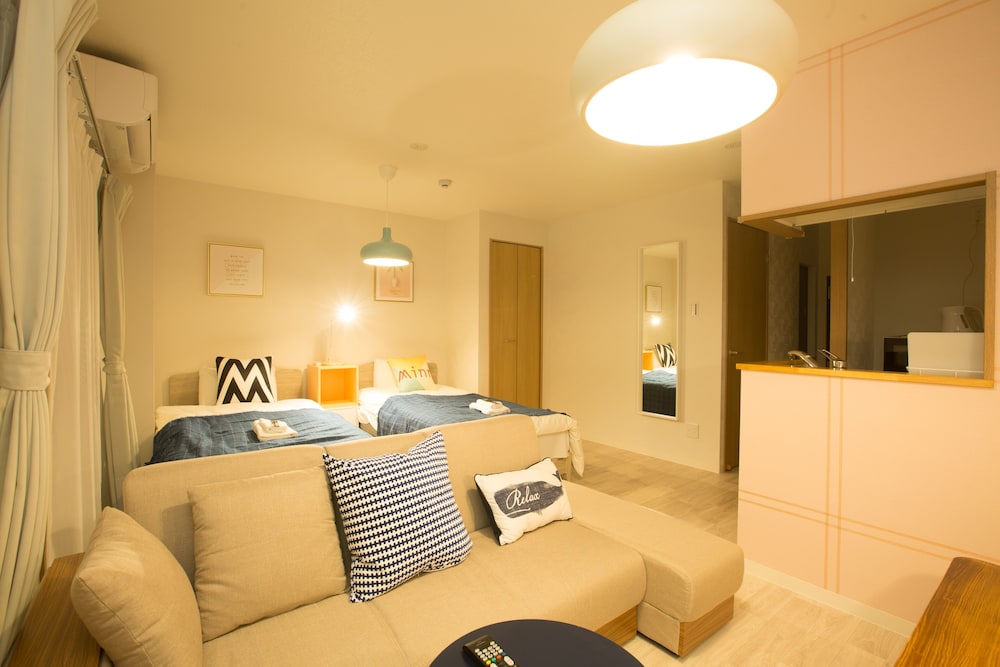SKY LIVING NAMBA 大阪