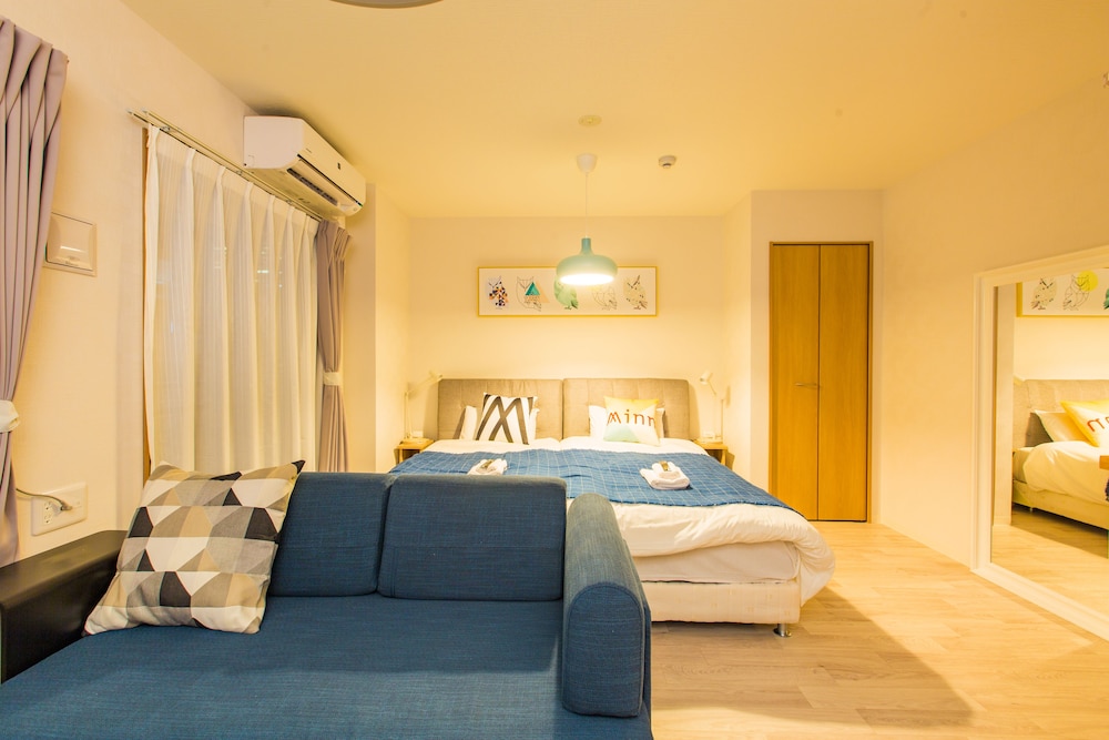 SKY LIVING NAMBA 大阪
