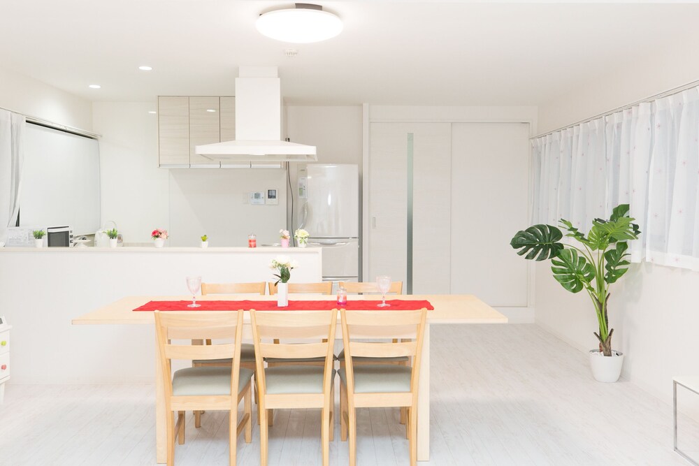 OSAKA HIGOBASHI SUITE ROOM 301 大阪