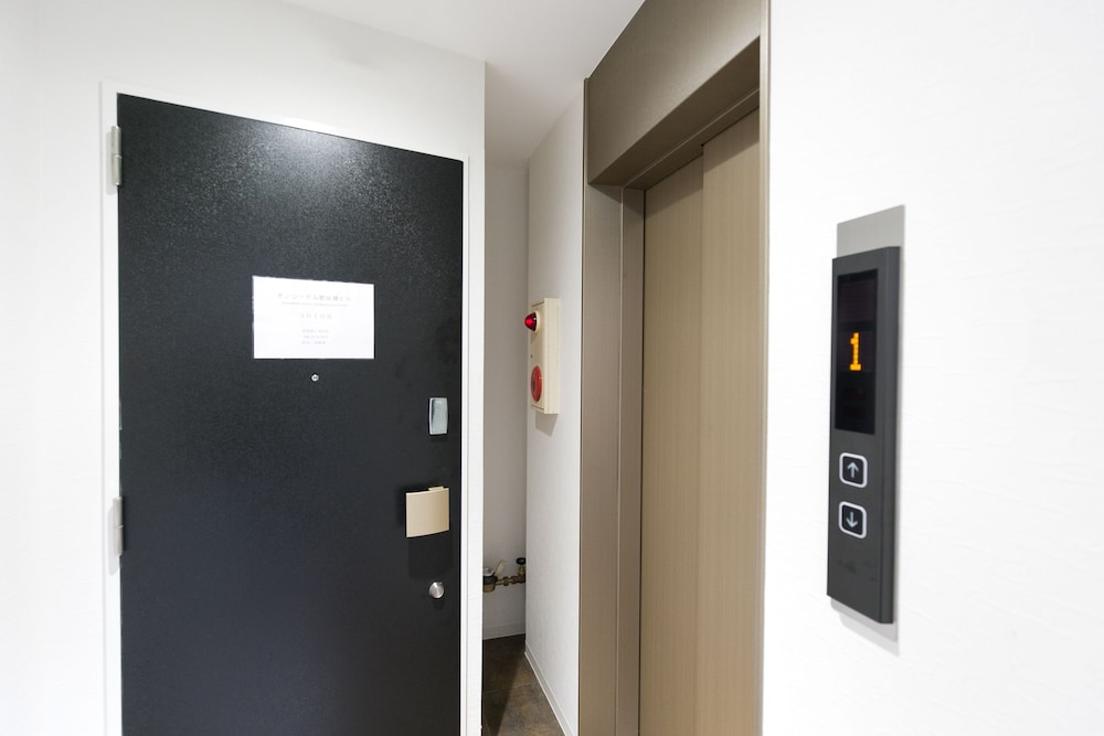 OSAKA HIGOBASHI SUITE ROOM 301 大阪