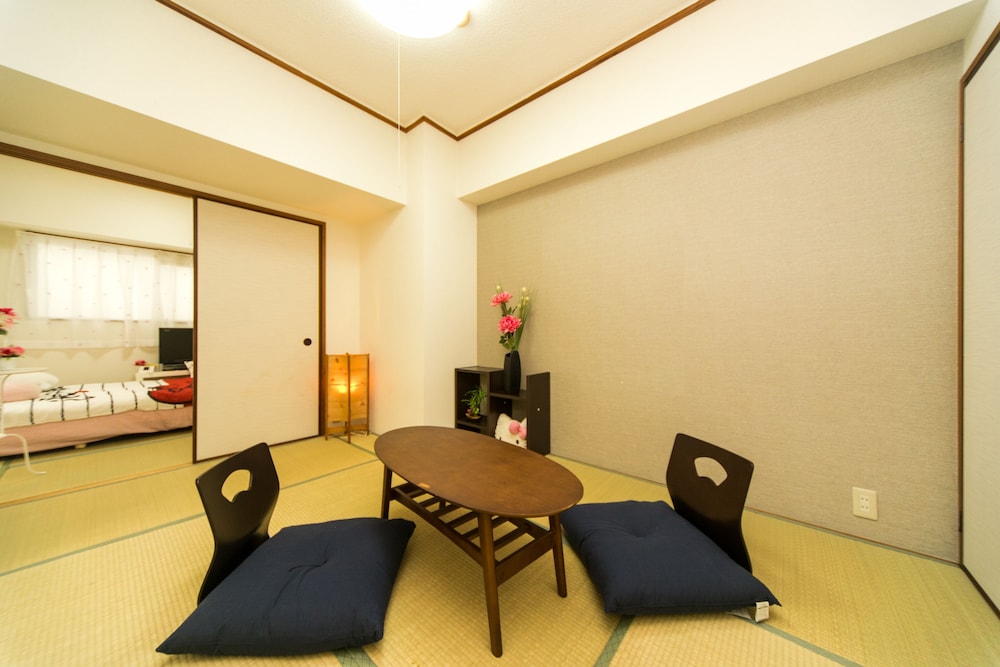 UNIVERSAL ROOM 大阪