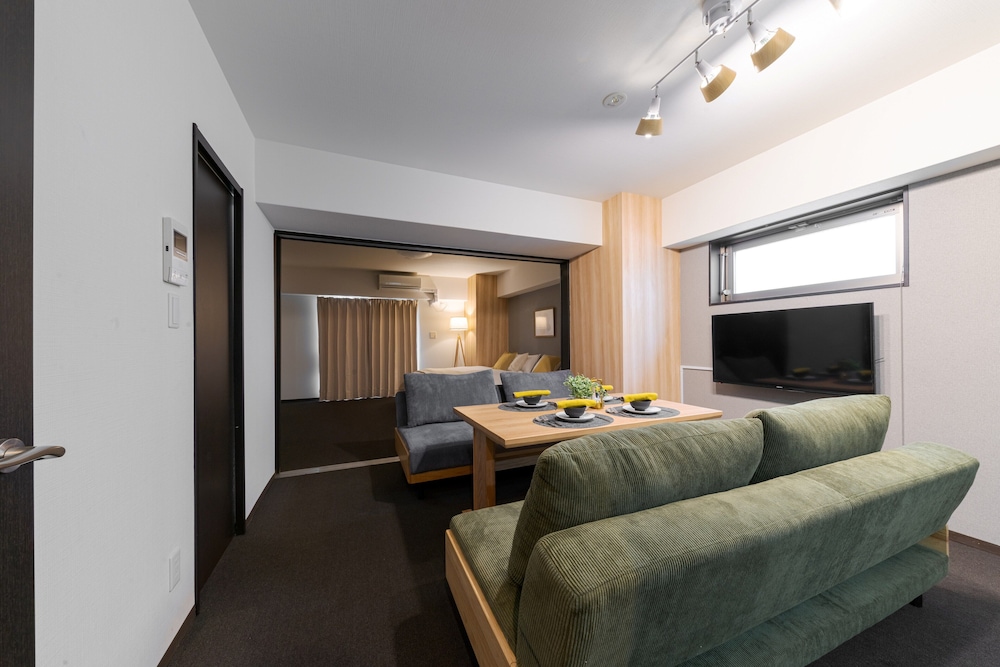 TAKUTO STAY SAKAISUJI HONMACHI 大阪