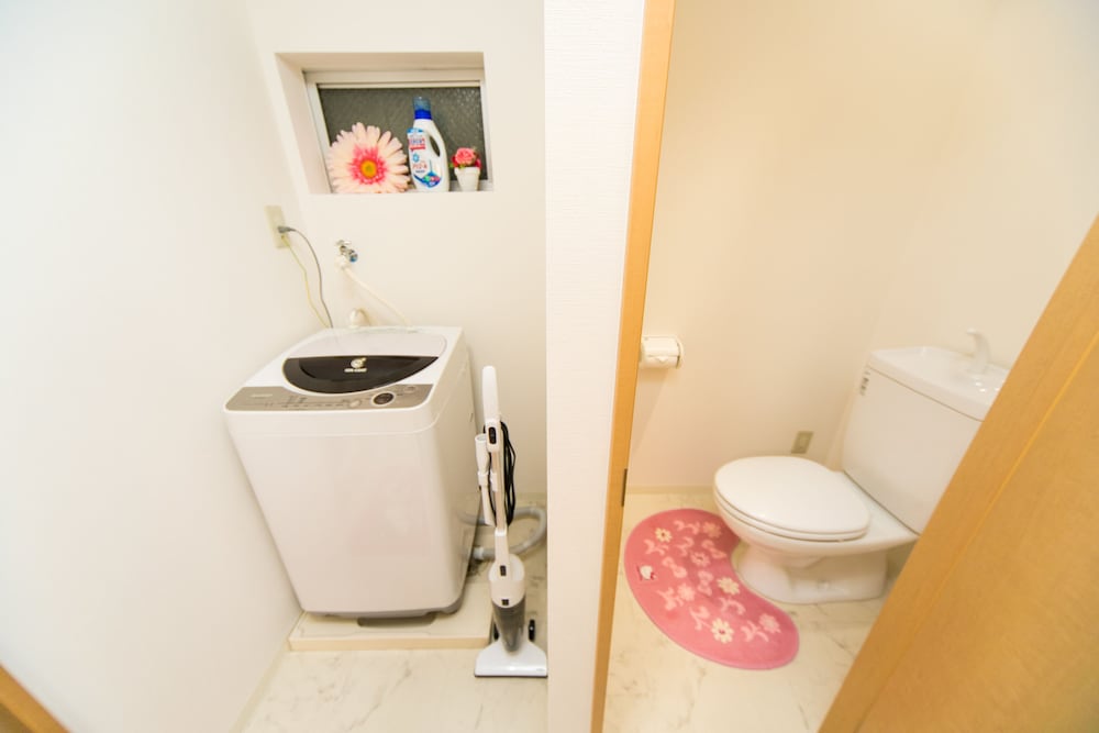 DOTONBORI NIPPONBASHI LARGE ROOM M2 大阪