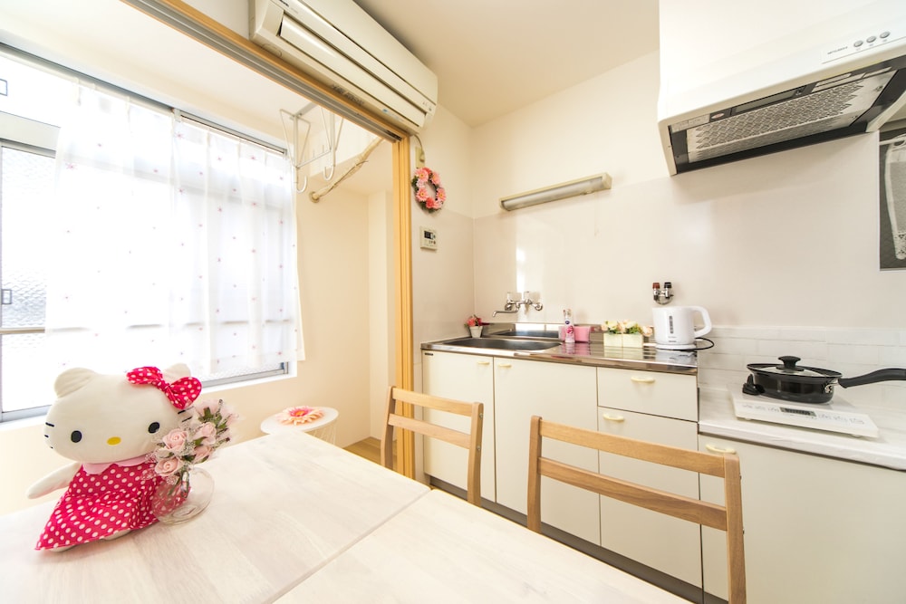 DOTONBORI NIPPONBASHI LARGE ROOM M2 大阪