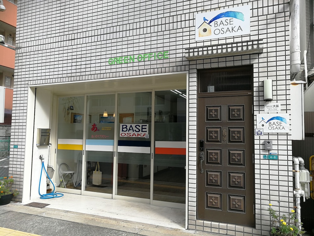 ベース大阪 大阪