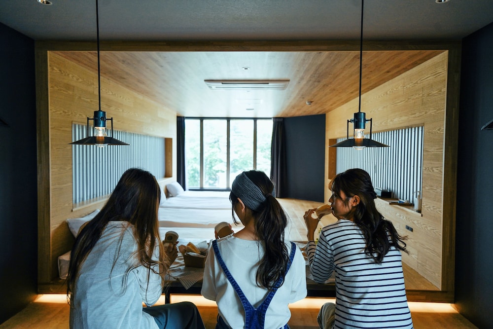 SEKAI HOTEL FUSE 大阪