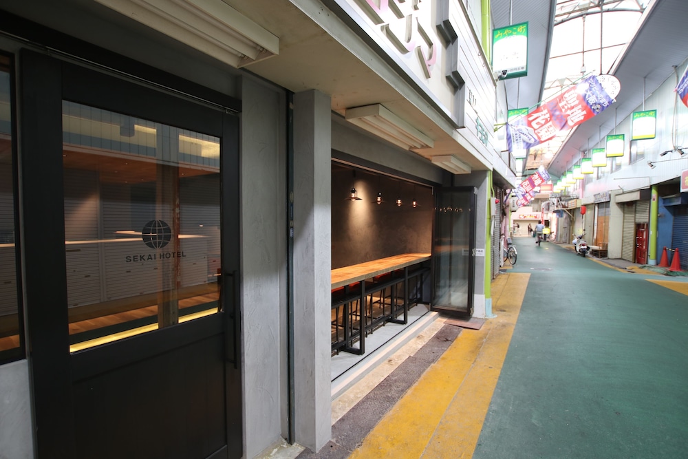 SEKAI HOTEL FUSE 大阪