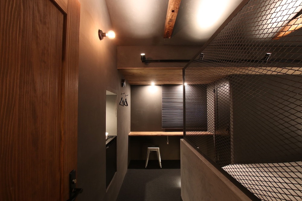 SEKAI HOTEL FUSE 大阪