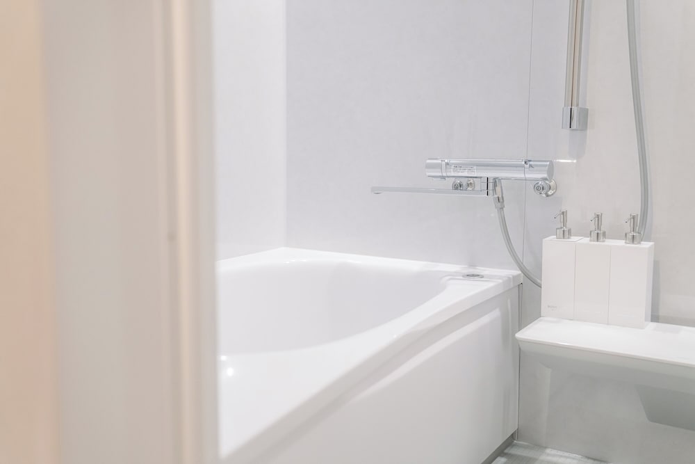 SEKAI HOTEL DEEP OSAKA EXPERIENCE - ホステル 大阪