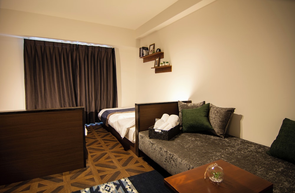 E-STAY EBISU 大阪