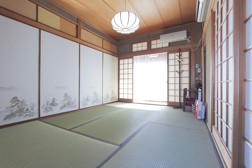 I OSAKA TRADITIONAL 大阪