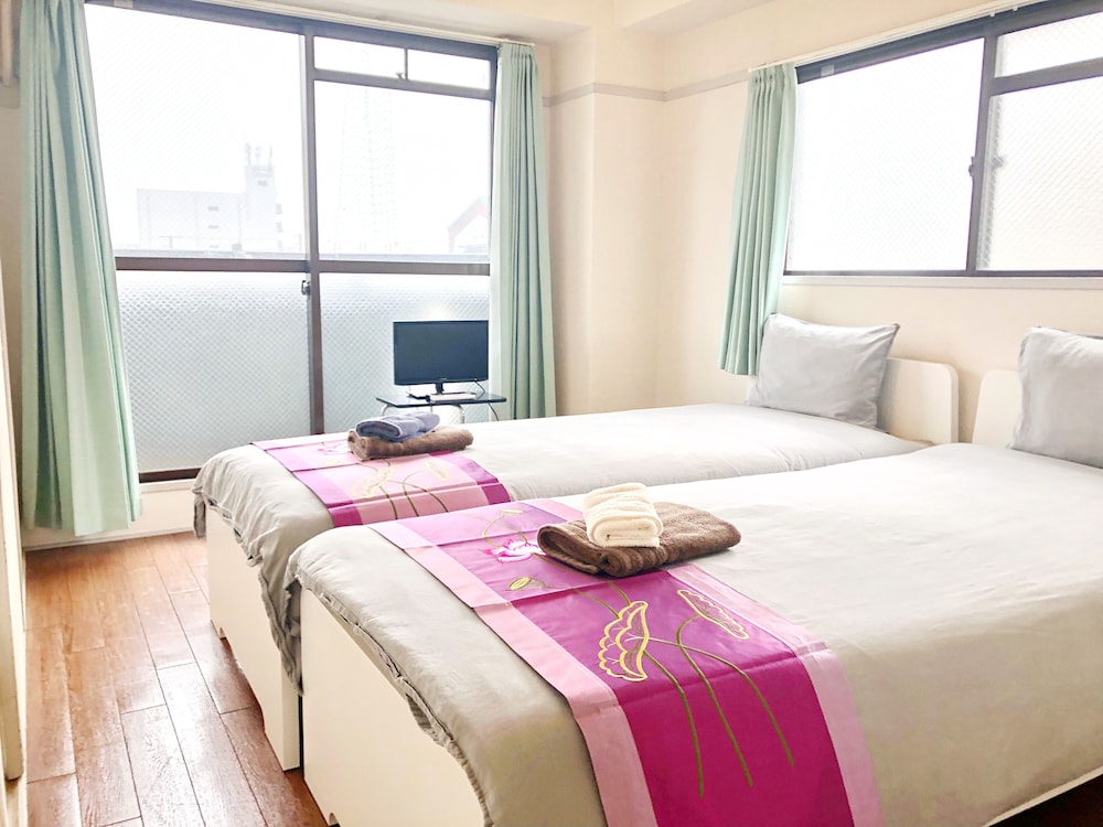 NEAR NAMBA HOMEY ROOM 大阪