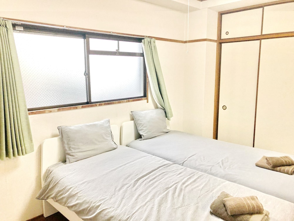 NEAR NAMBA HOMEY ROOM 大阪