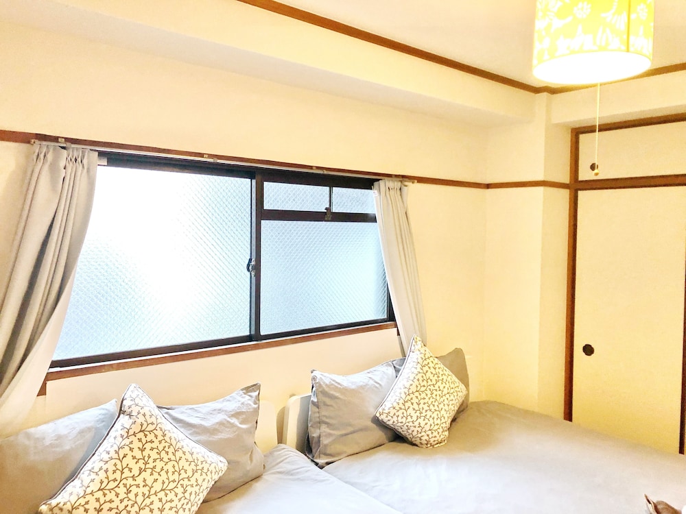 NEAR NAMBA HOMEY ROOM 大阪