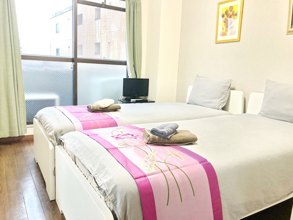 NEAR NAMBA HOMEY ROOM 大阪