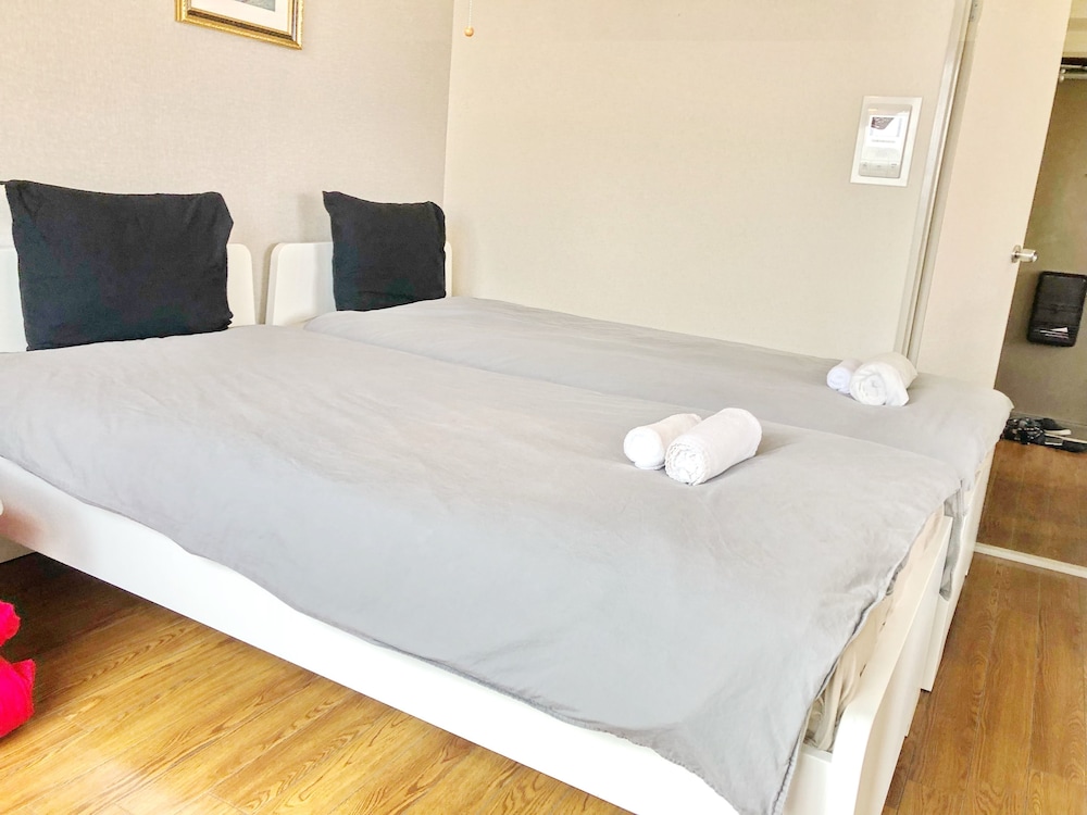 NEAR NAMBA HOMEY ROOM 大阪