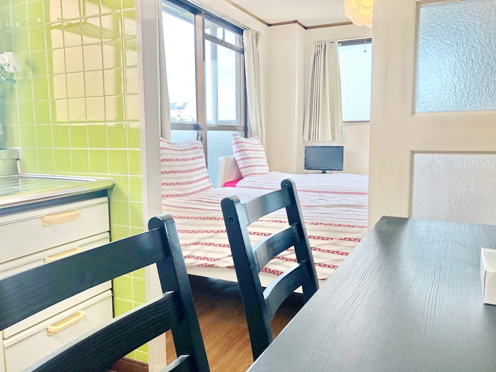 NEAR NAMBA HOMEY ROOM 大阪