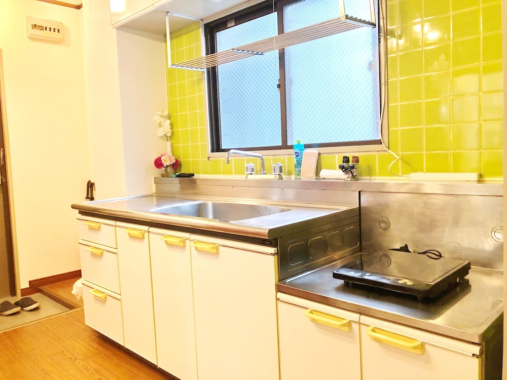 NEAR NAMBA HOMEY ROOM 大阪