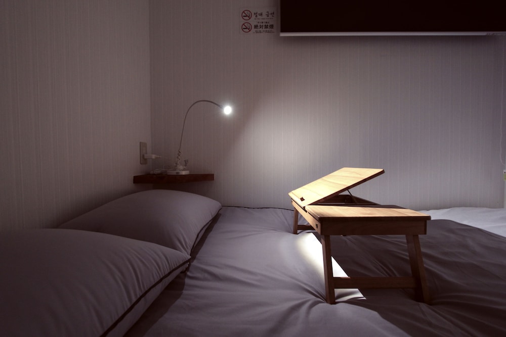 I OSAKA HOUSE 大阪