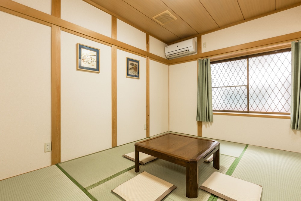 NEAR TENNOJI PRIVATE HOME 大阪