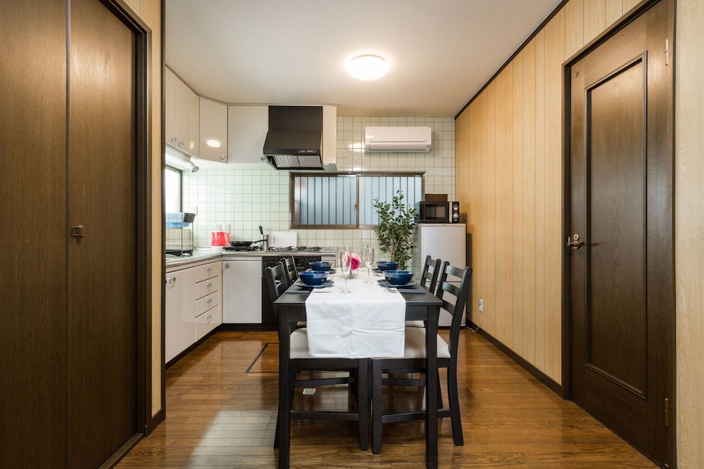NEAR TENNOJI PRIVATE HOME 大阪
