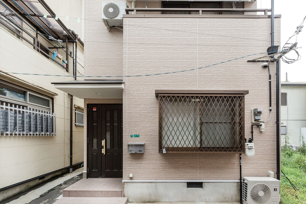 NEAR TENNOJI PRIVATE HOME 大阪