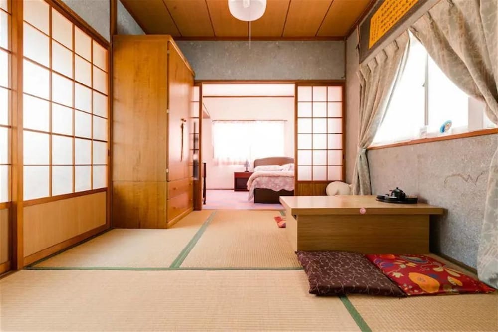 カナリア民泊 大阪