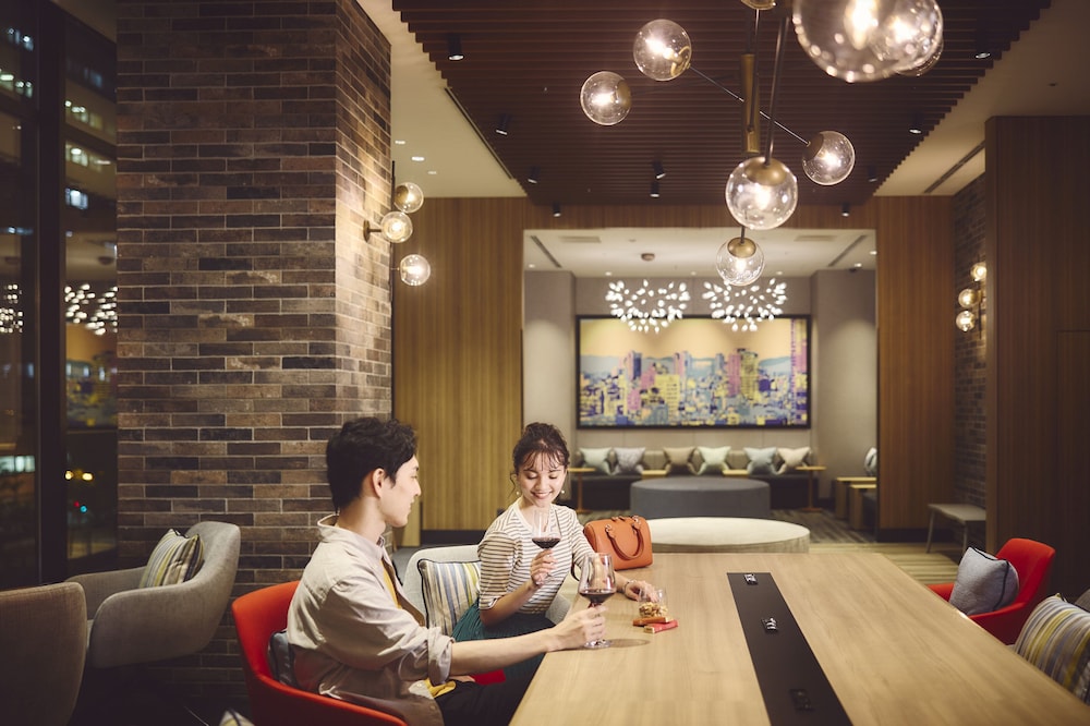 ホリデイ・インエクスプレス大阪シティセンター御堂筋 バイ IHG 大阪