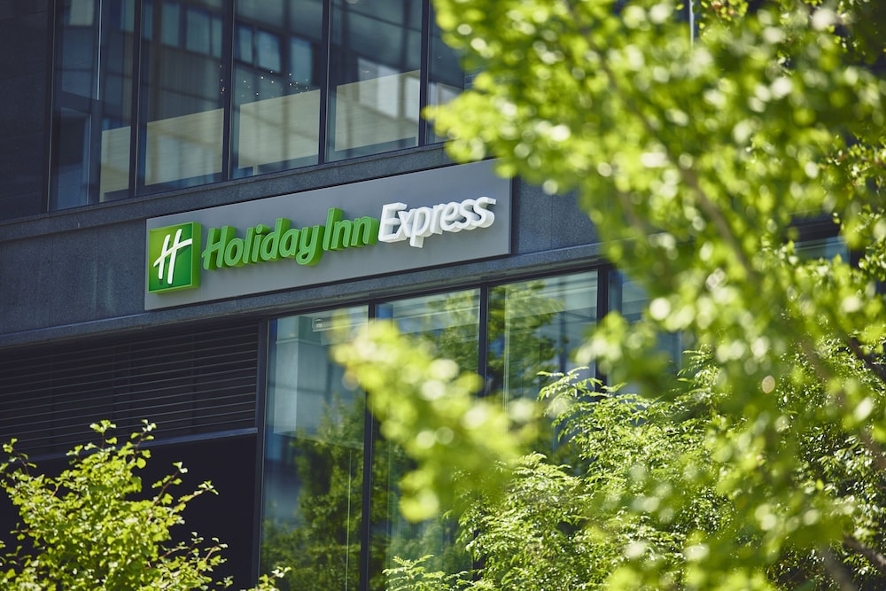ホリデイ・インエクスプレス大阪シティセンター御堂筋 バイ IHG 大阪