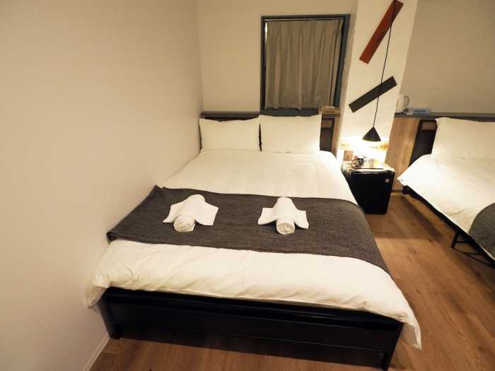 YEAH ROOM NAMBA 大阪