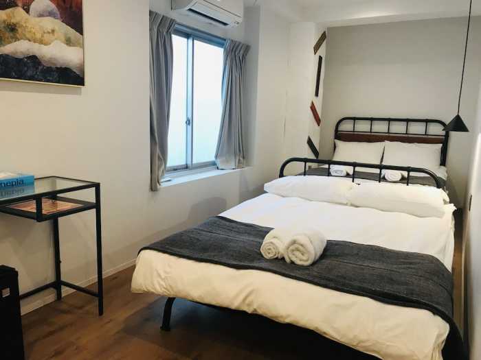 YEAH ROOM NAMBA 大阪