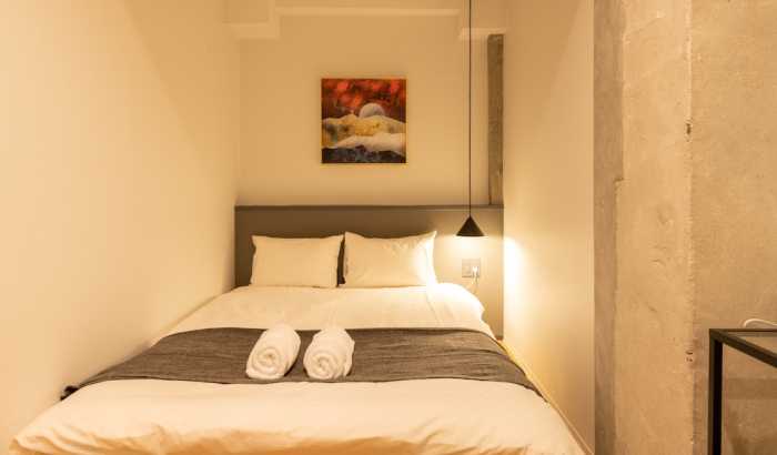 YEAH ROOM NAMBA 大阪