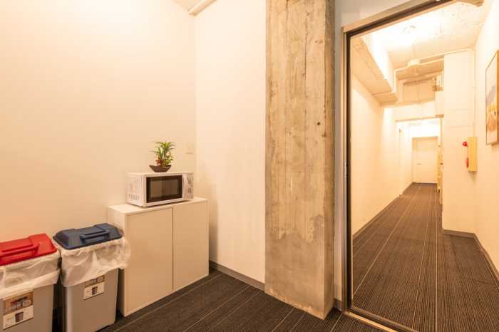 YEAH ROOM NAMBA 大阪