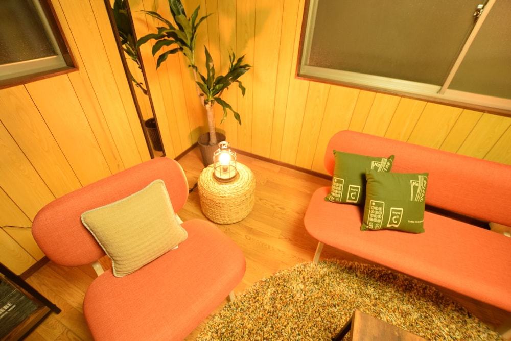 GORAKU HOUSE OSAKA 大阪