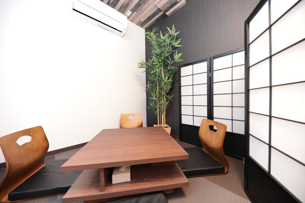 OMOTENASHI FEEL TRADITION 4 BED ROOM FOR 14PAX RENOVATED (193-9) 大阪