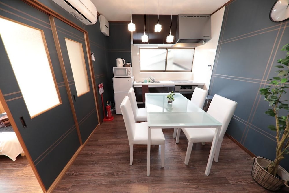 OMOTENASHI FEEL TRADITION 4 BED ROOM FOR 14PAX RENOVATED (193-9) 大阪