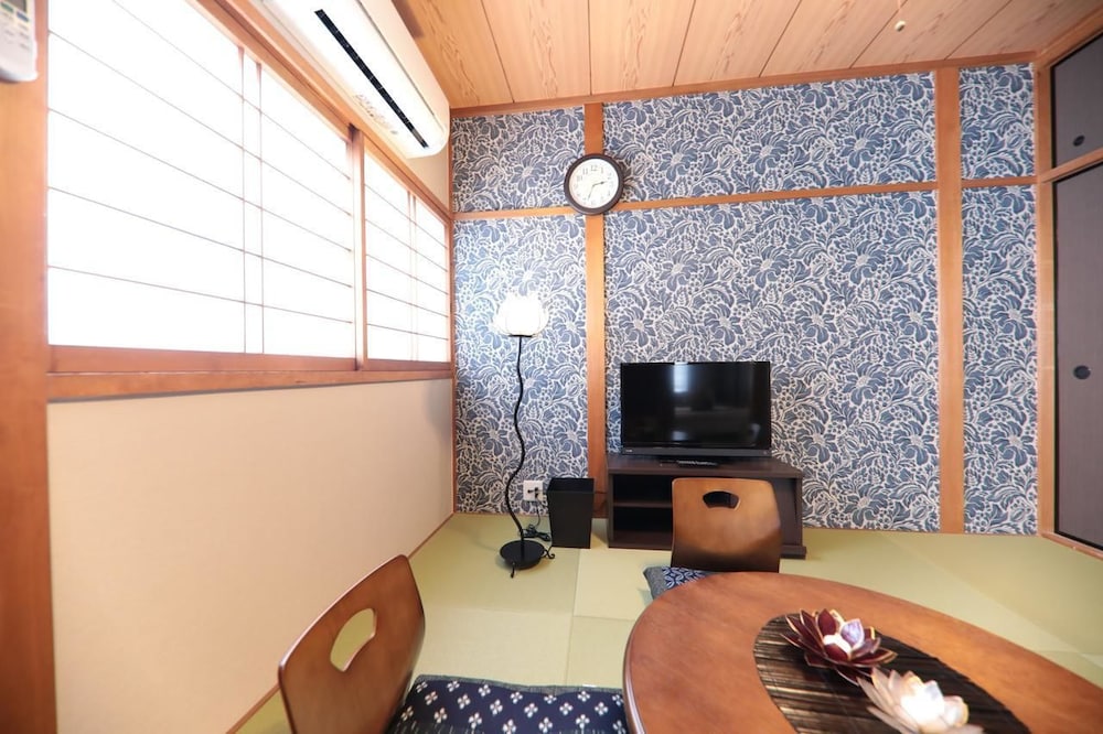 OMOTENASHI FEEL TRADITION 4 BED ROOM FOR 14PAX RENOVATED (193-9) 大阪