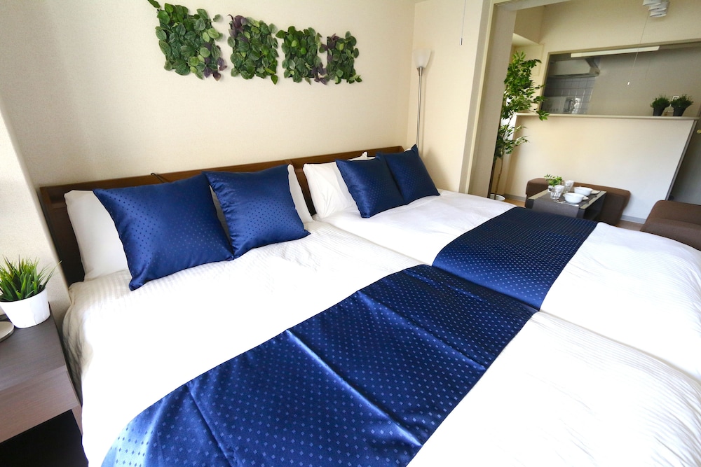 ELIZABETH GARDEN II 大阪