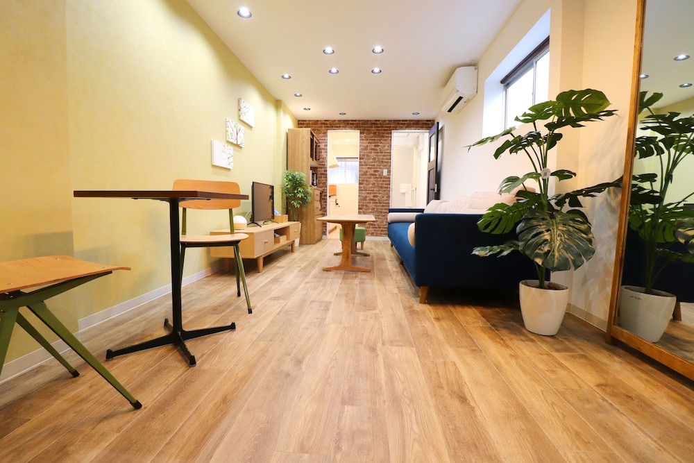 GUEST HOUSE TENGACHAYA 大阪