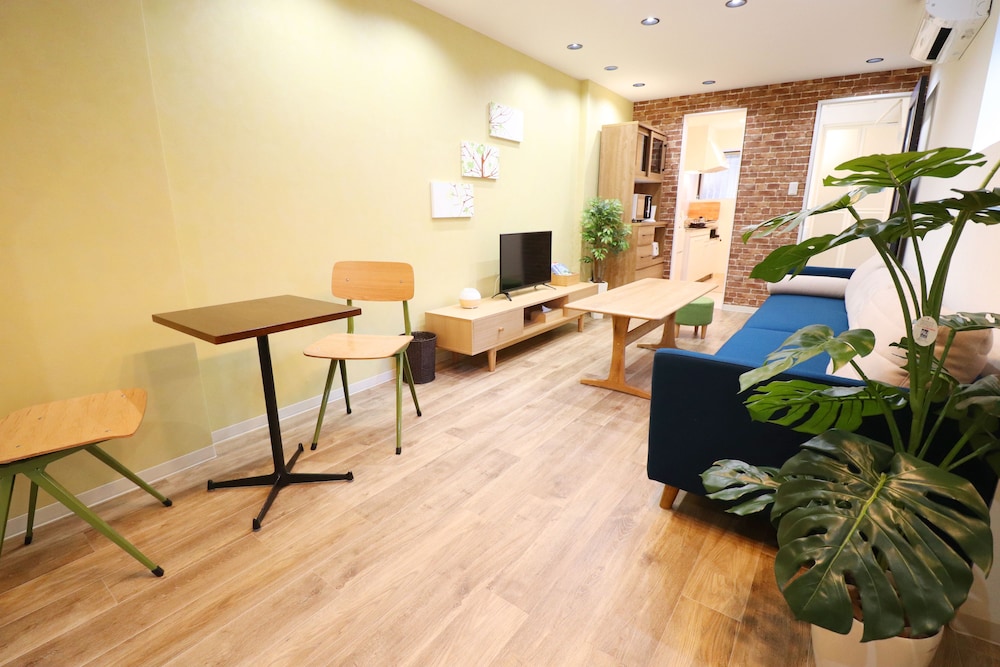 GUEST HOUSE TENGACHAYA 大阪