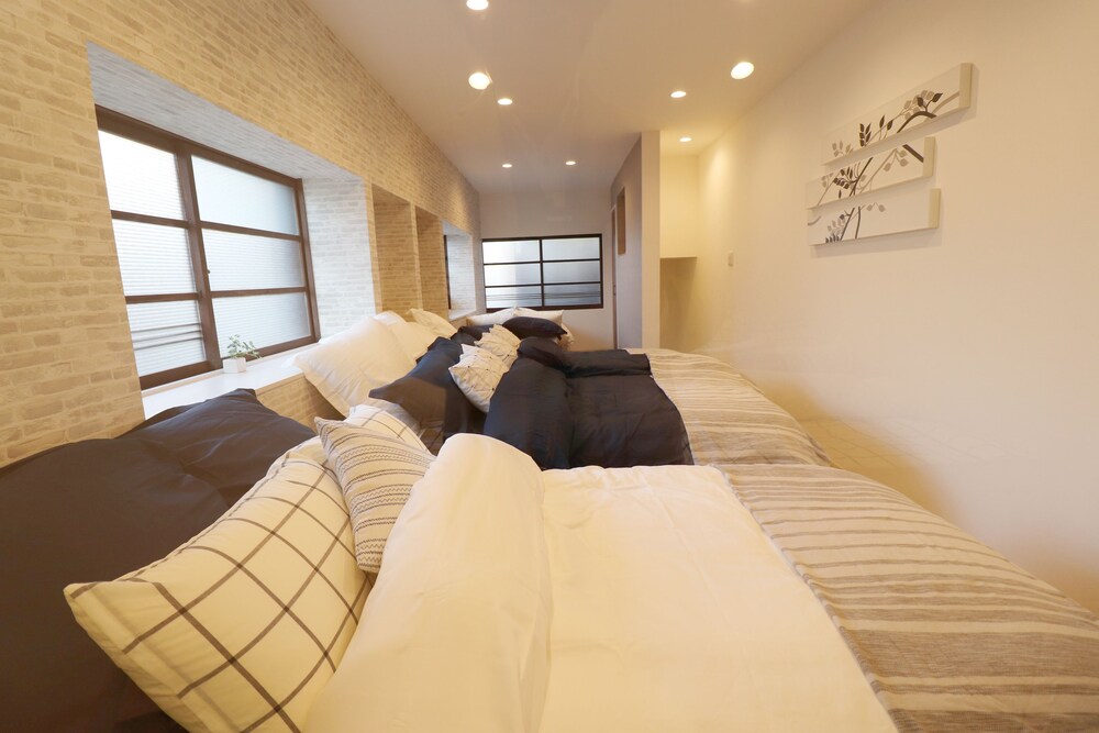 GUEST HOUSE TENGACHAYA 大阪