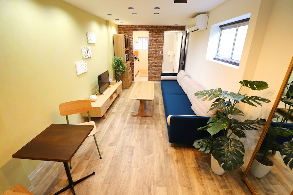 GUEST HOUSE TENGACHAYA 大阪