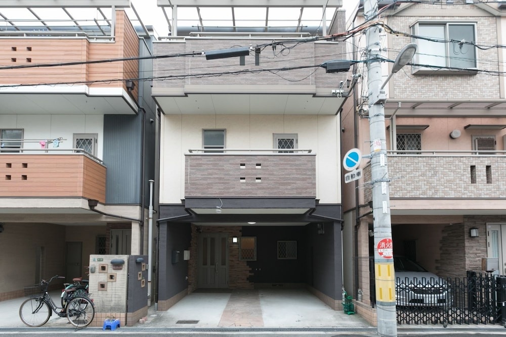 ユニバーサルハウス 大阪