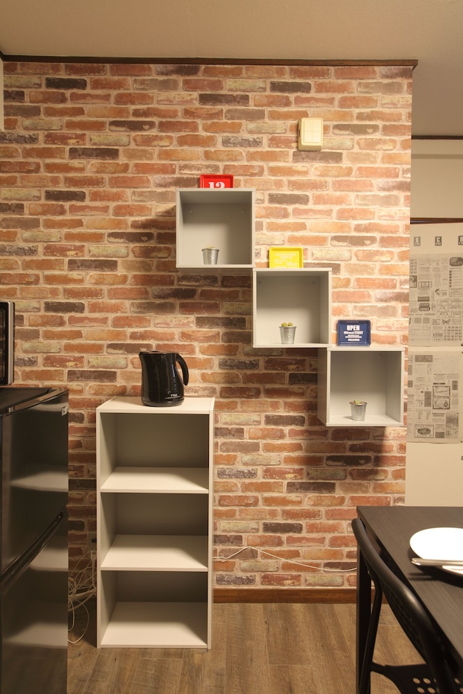 ALEX'S HOME KUROMON 大阪