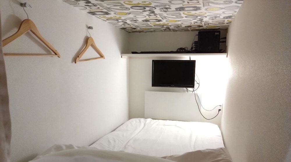 CAFE & HOSTEL きみといちご 大阪