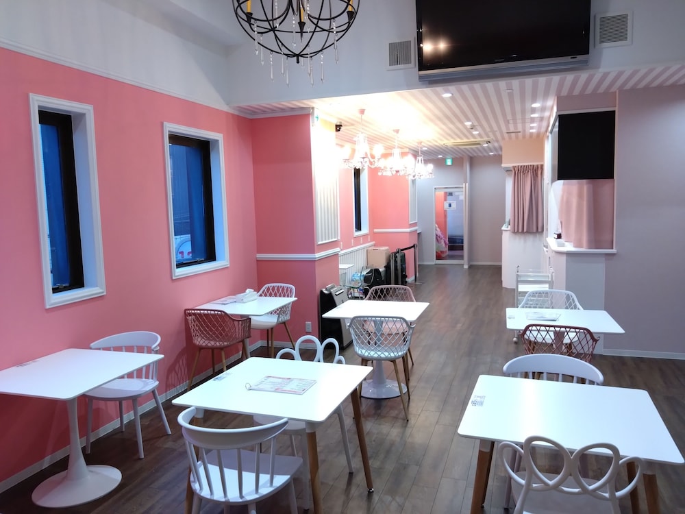 CAFE & HOSTEL きみといちご 大阪