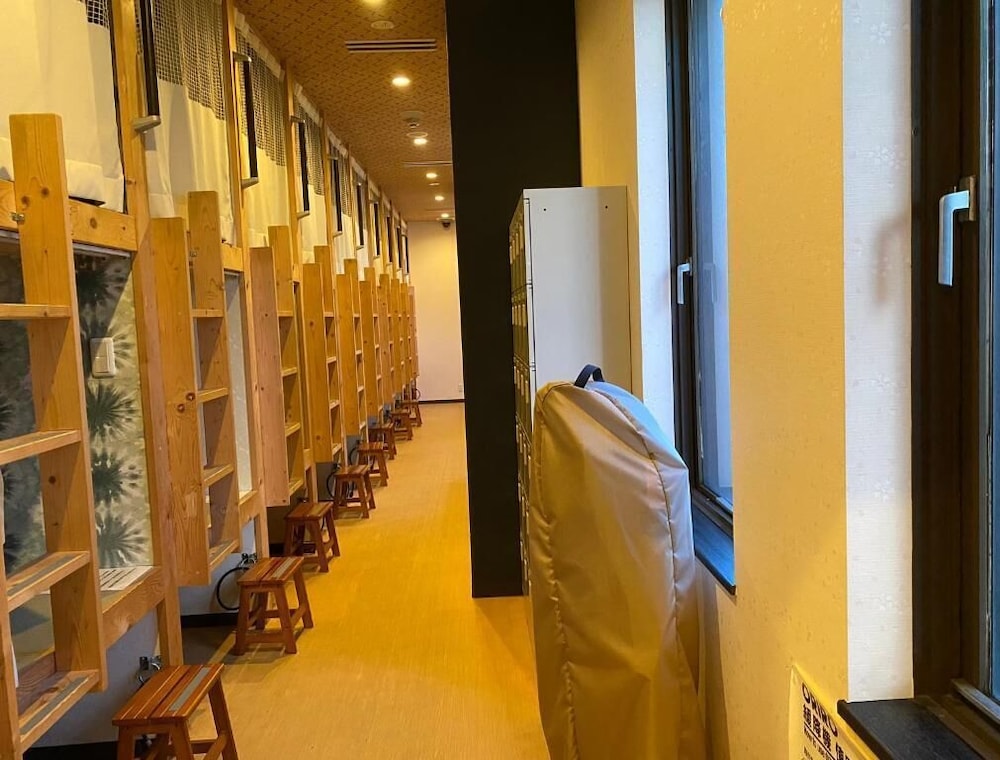 CAFE & HOSTEL きみといちご 大阪