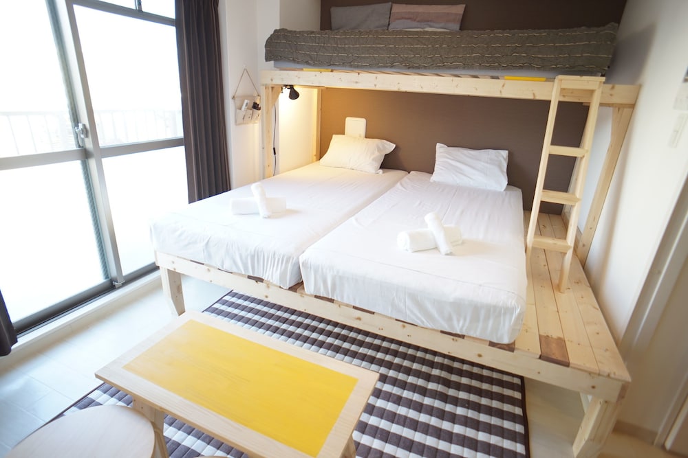 GALAXY APARTMENT 大阪