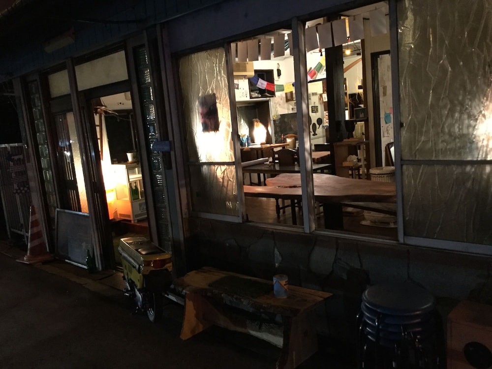 エア 大阪 ホステル 大阪