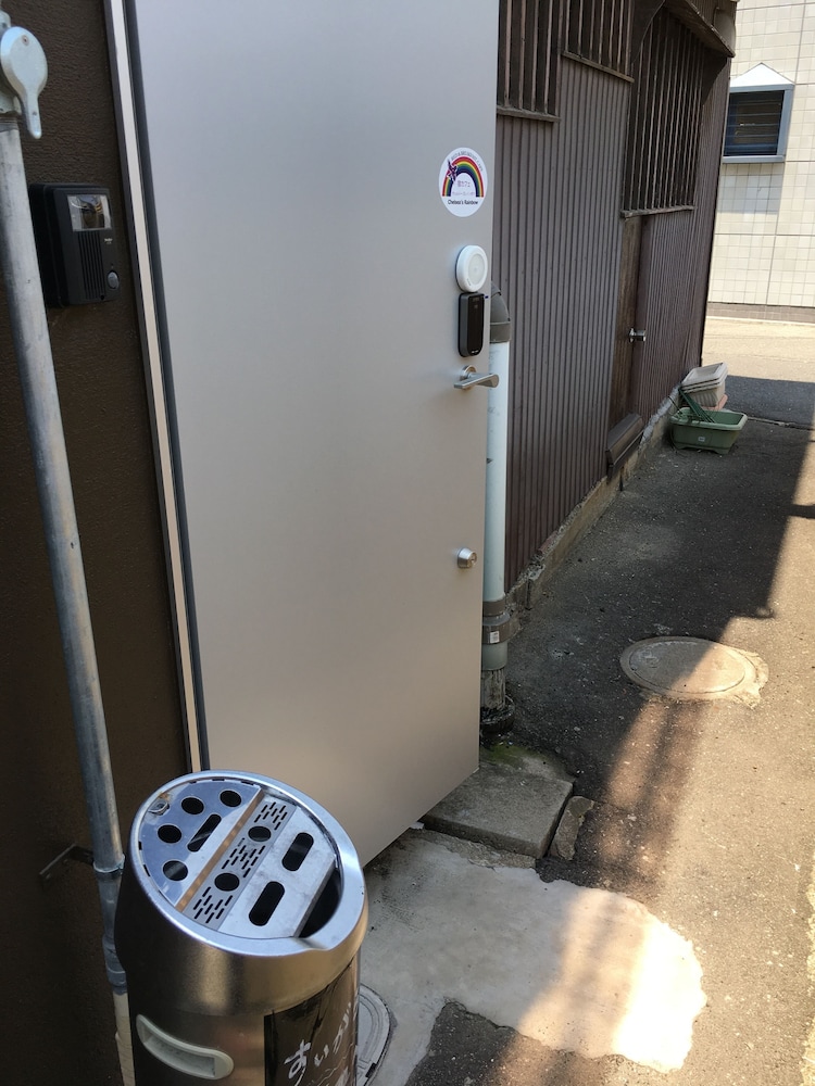 宿カフェ ベッド＆ブレックファースト チェルシーズ レインボウ 大阪